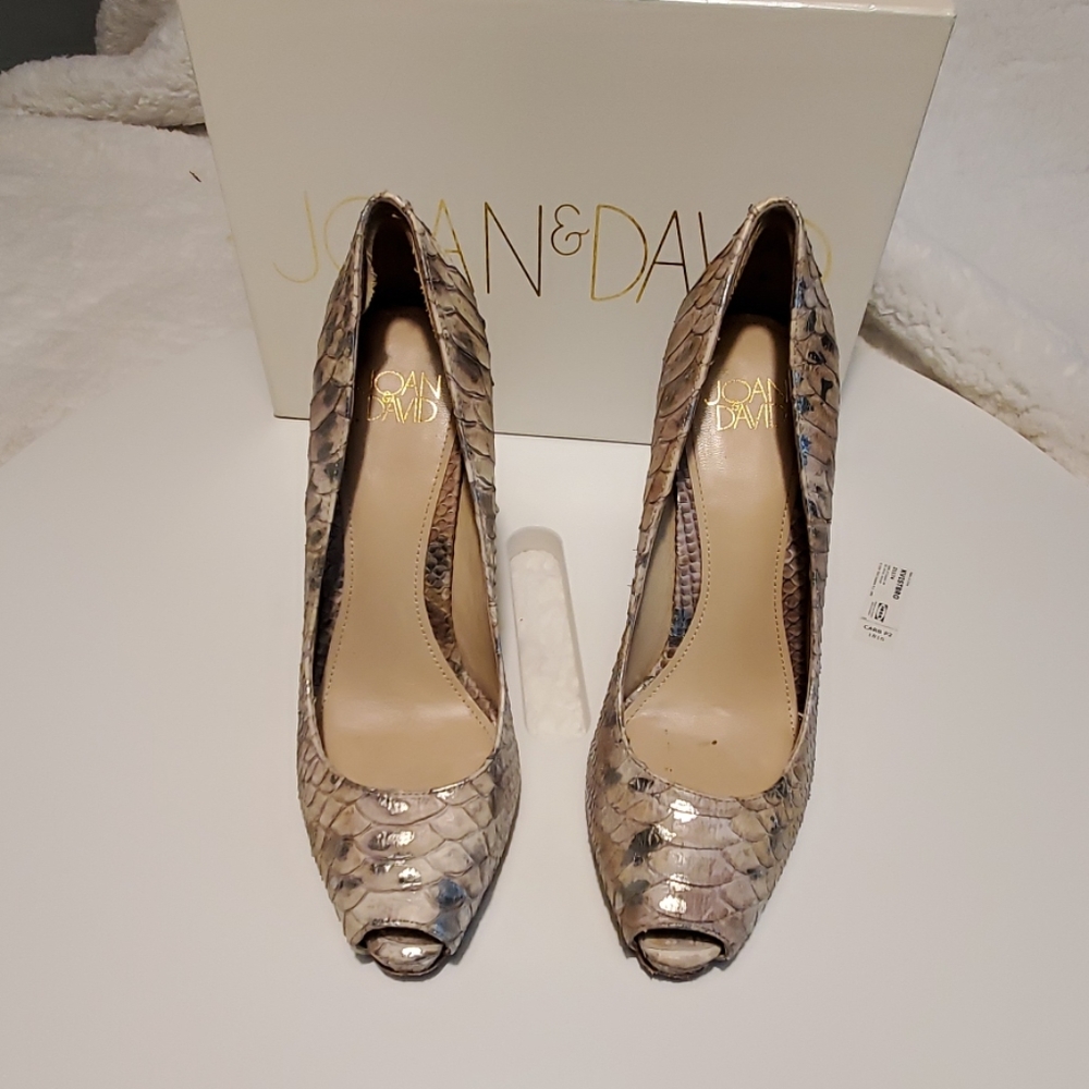 Joan & David Dafelicita Snake Python Peep Toe - image 2
